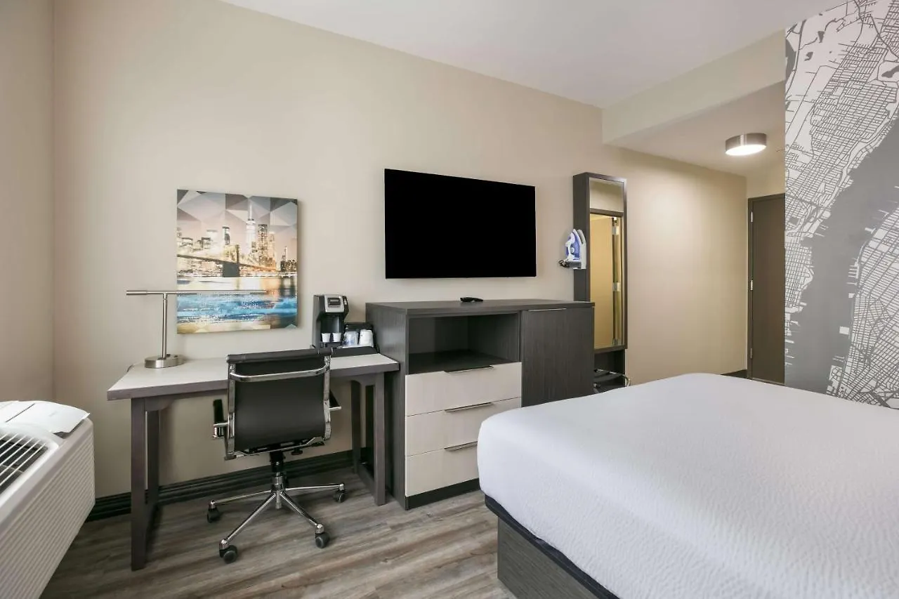 Best Western Plus Executive Residency Bronx New York 3*,  United States
